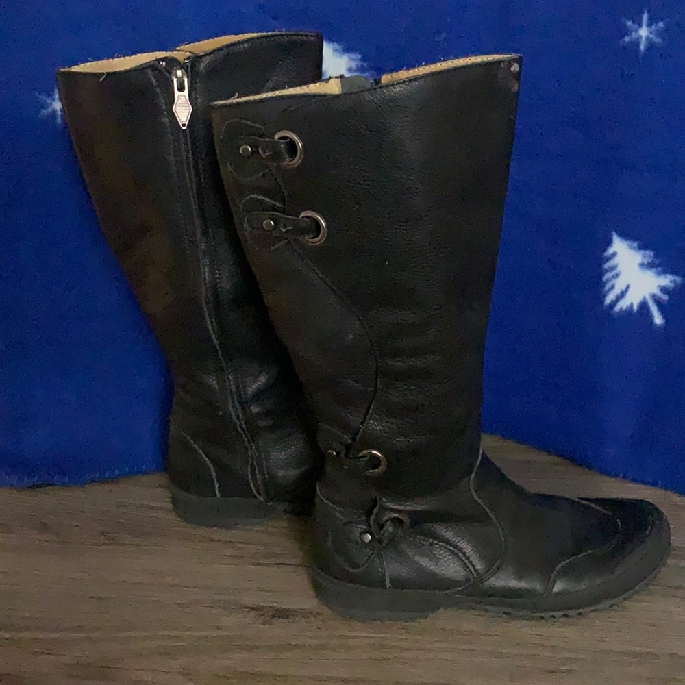 Leather Walking Boots
